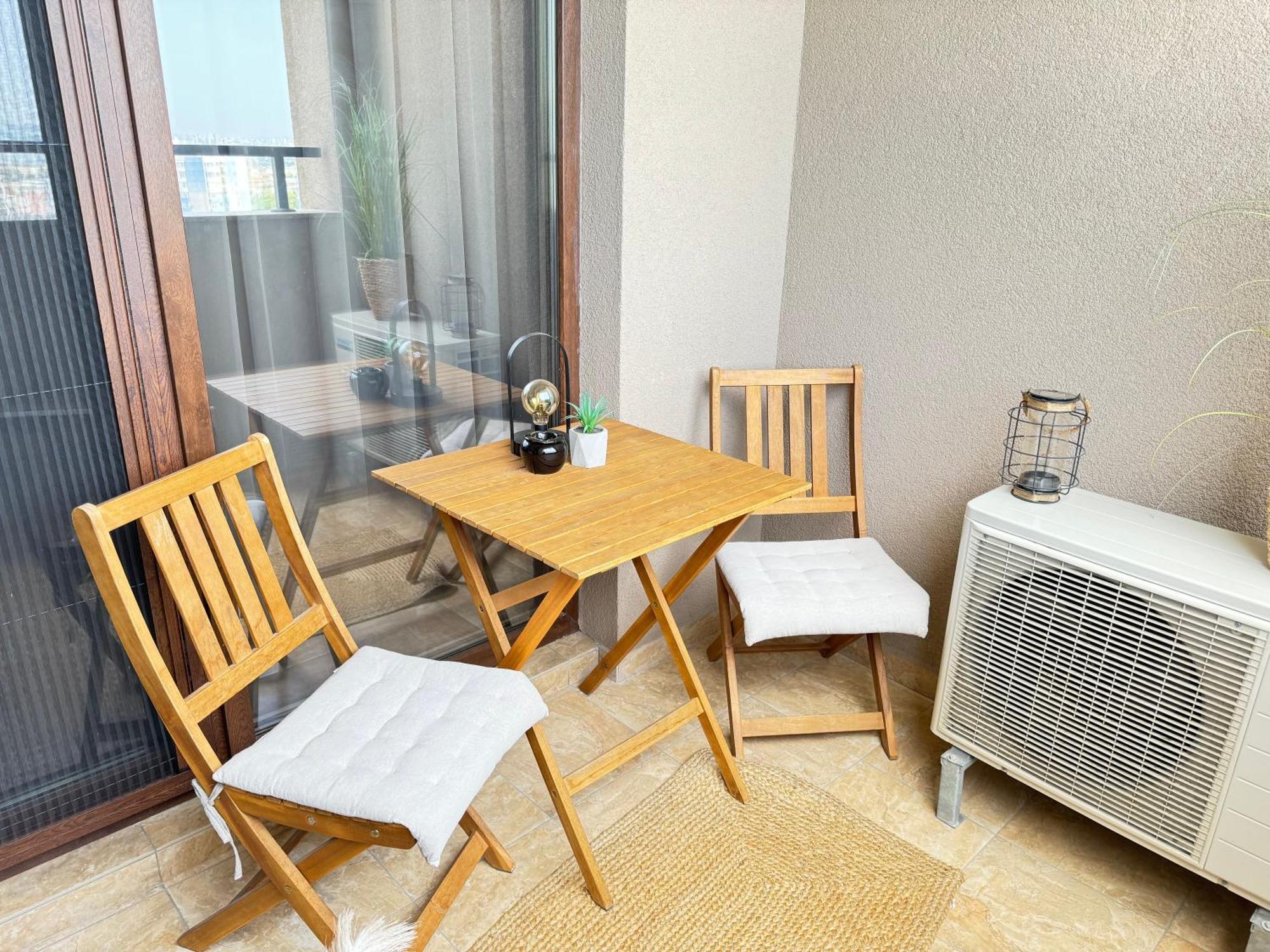 City View In Residences Burgas Room photo